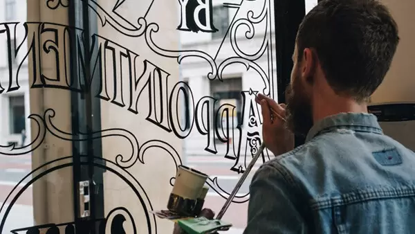 Professional Sign Writer in Sydney with Quality Work Experience