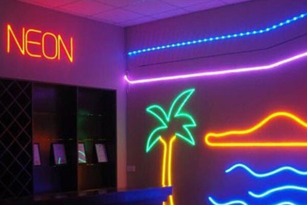 Neon & LED